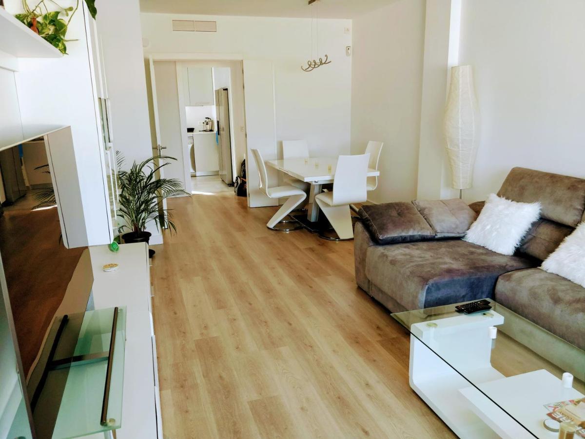 Atico Con Piscina Y Vistas Al Mar Habitat Litoral Apartman Málaga Kültér fotó